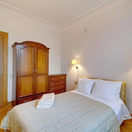 Arena Park Apartment