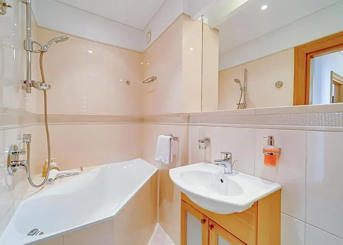 Arena Park * كاوناس